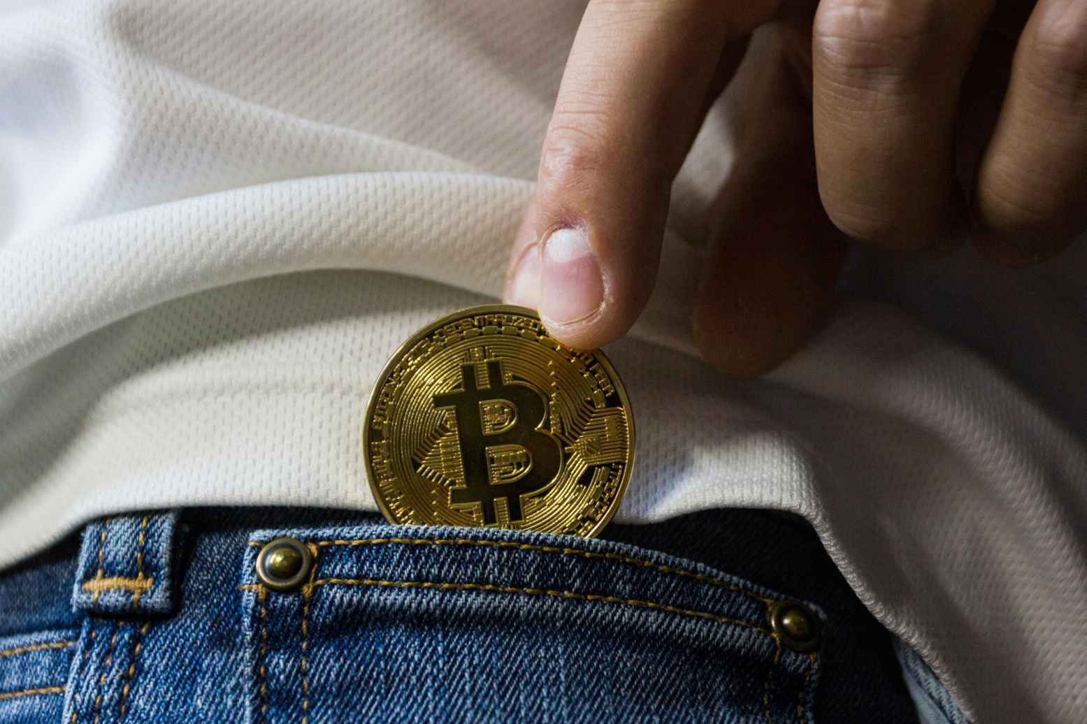 Cryptocurrency Keeps Your Money Safe